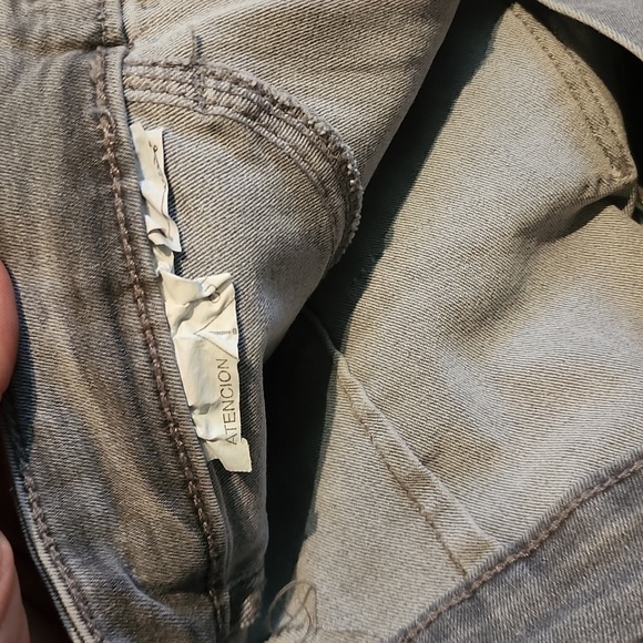 3/$20 Zara skinny jeans size 36 like new! - Picture 4 of 4